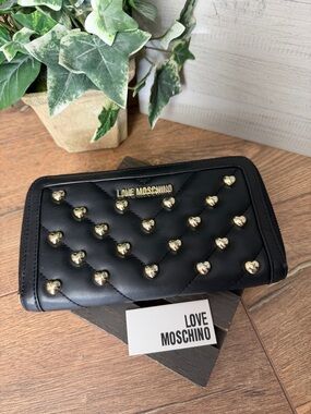 Love Moschino Genuine Black VL Quilted Gold Heart Studded Zip Continental Wallet